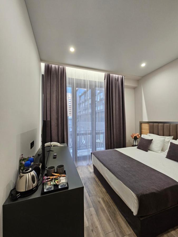 Orion Aparthotel Yerevan Exterior photo